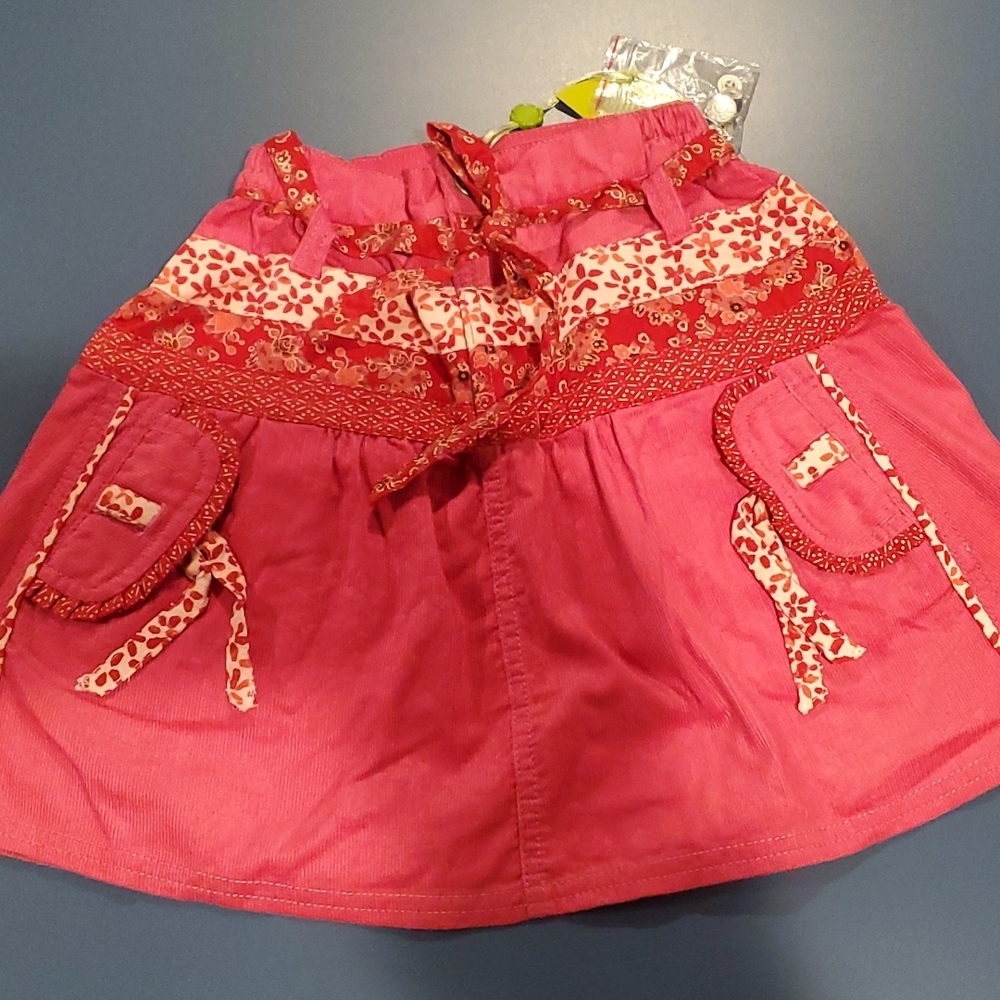 Nwt Oilily skirt girls , sz 11, 12. European 152